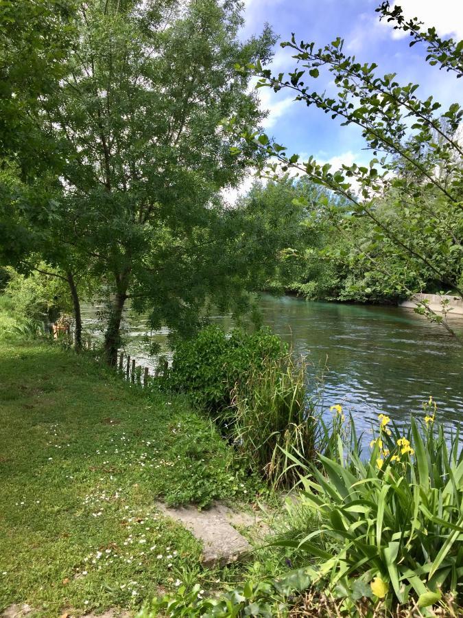 Mas Le Pont Des Aubes Panzió L'Isle-sur-la-Sorgue Kültér fotó